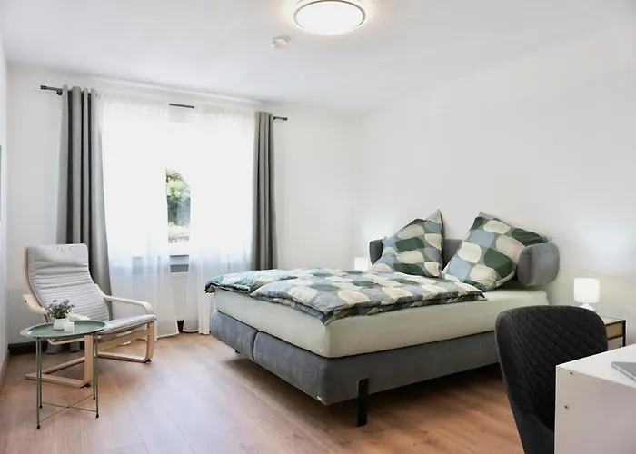 Apartament 2 Schlafzimmer Mit Balkon Und Privatem Stellplatz Unmittelbar An Der Mosel Fuer Bis Zu 8 Gaeste *